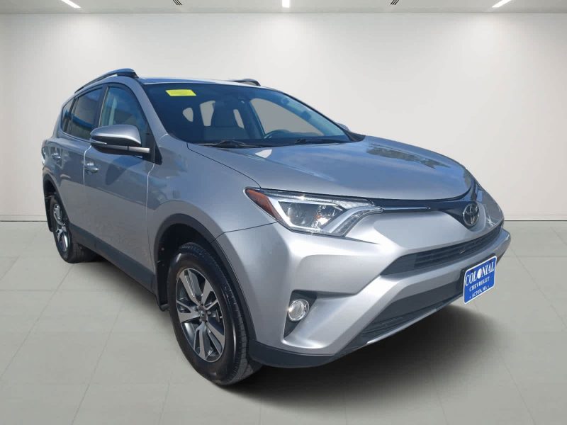2017 Toyota RAV4 2017 Toyota RAV4