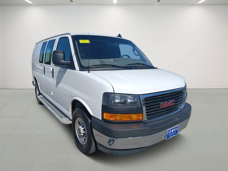 2022 GMC Savana 2022 GMC Savana