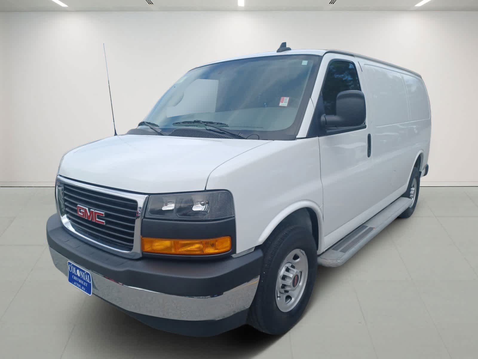 2023 GMC Savana