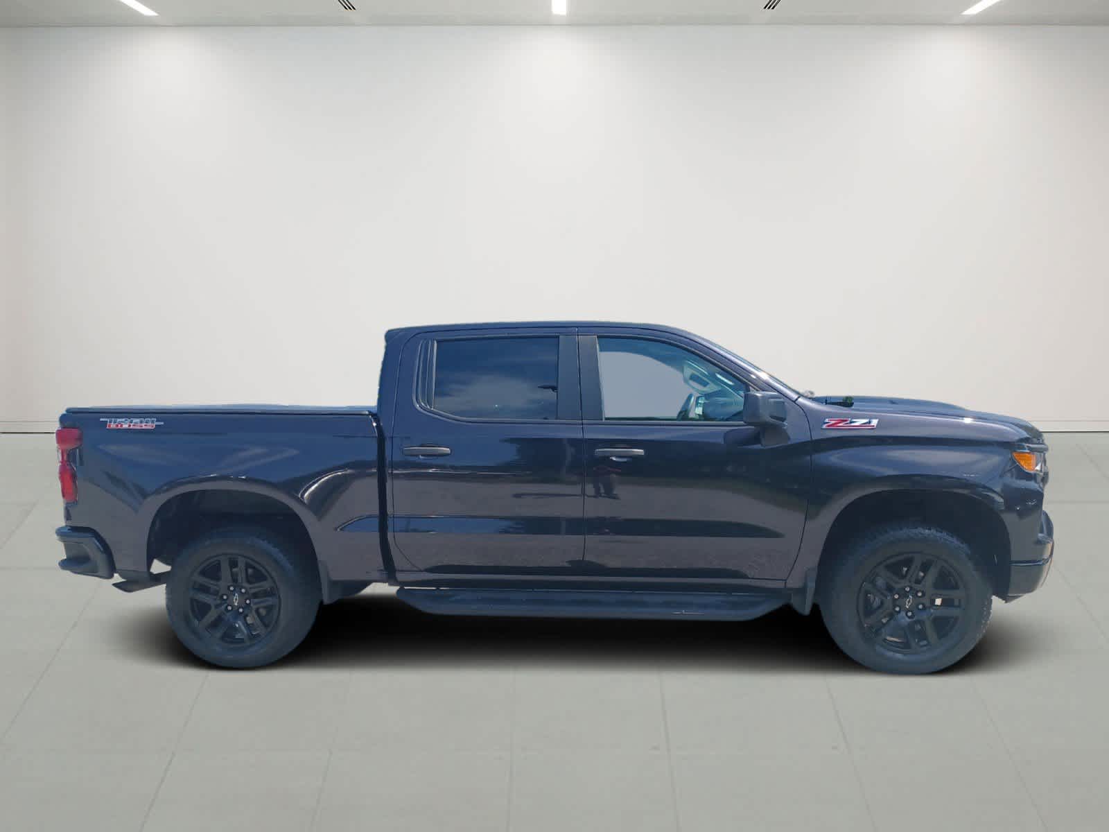 2022-Chevrolet-Silverado-1500-stock-A25720A-2 2022-Chevrolet-Silverado-1500-stock-A25720A-2
