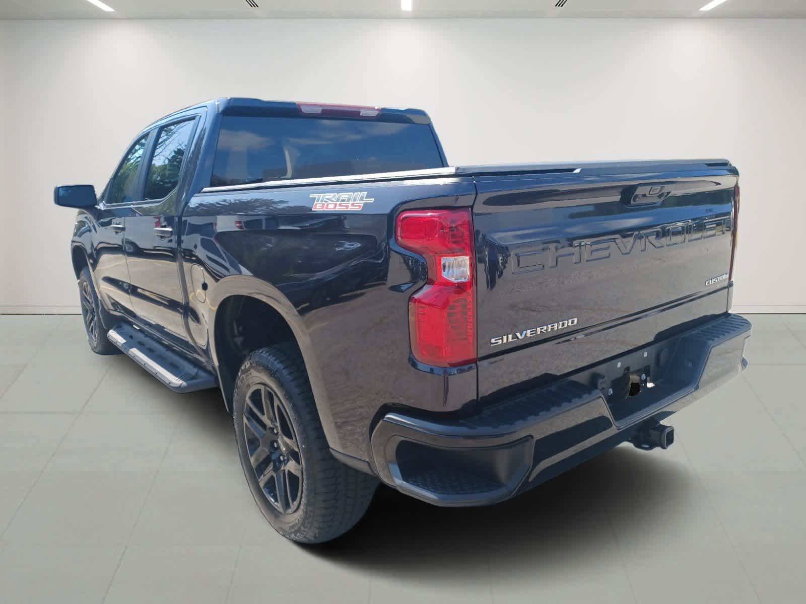 2022-Chevrolet-Silverado-1500-stock-A25720A-4 2022-Chevrolet-Silverado-1500-stock-A25720A-4