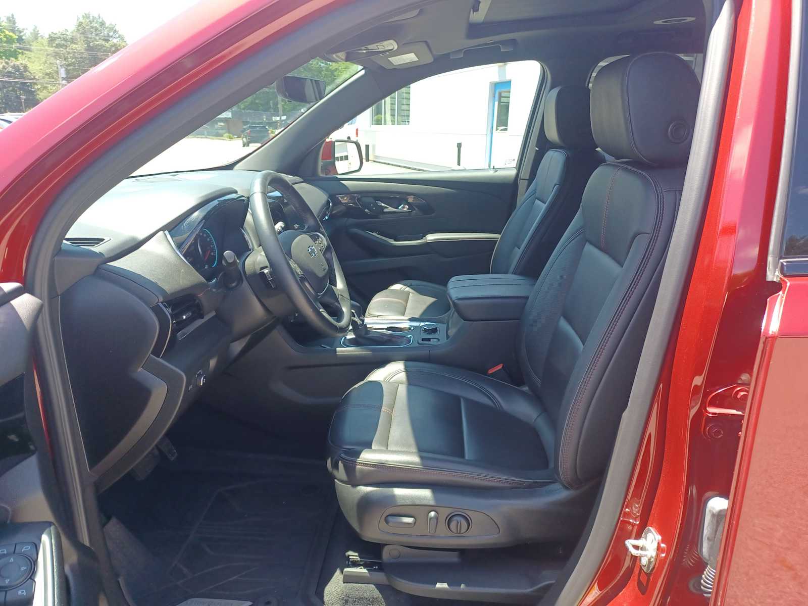2023-Chevrolet-Traverse-stock-U3403-6 2023-Chevrolet-Traverse-stock-U3403-6
