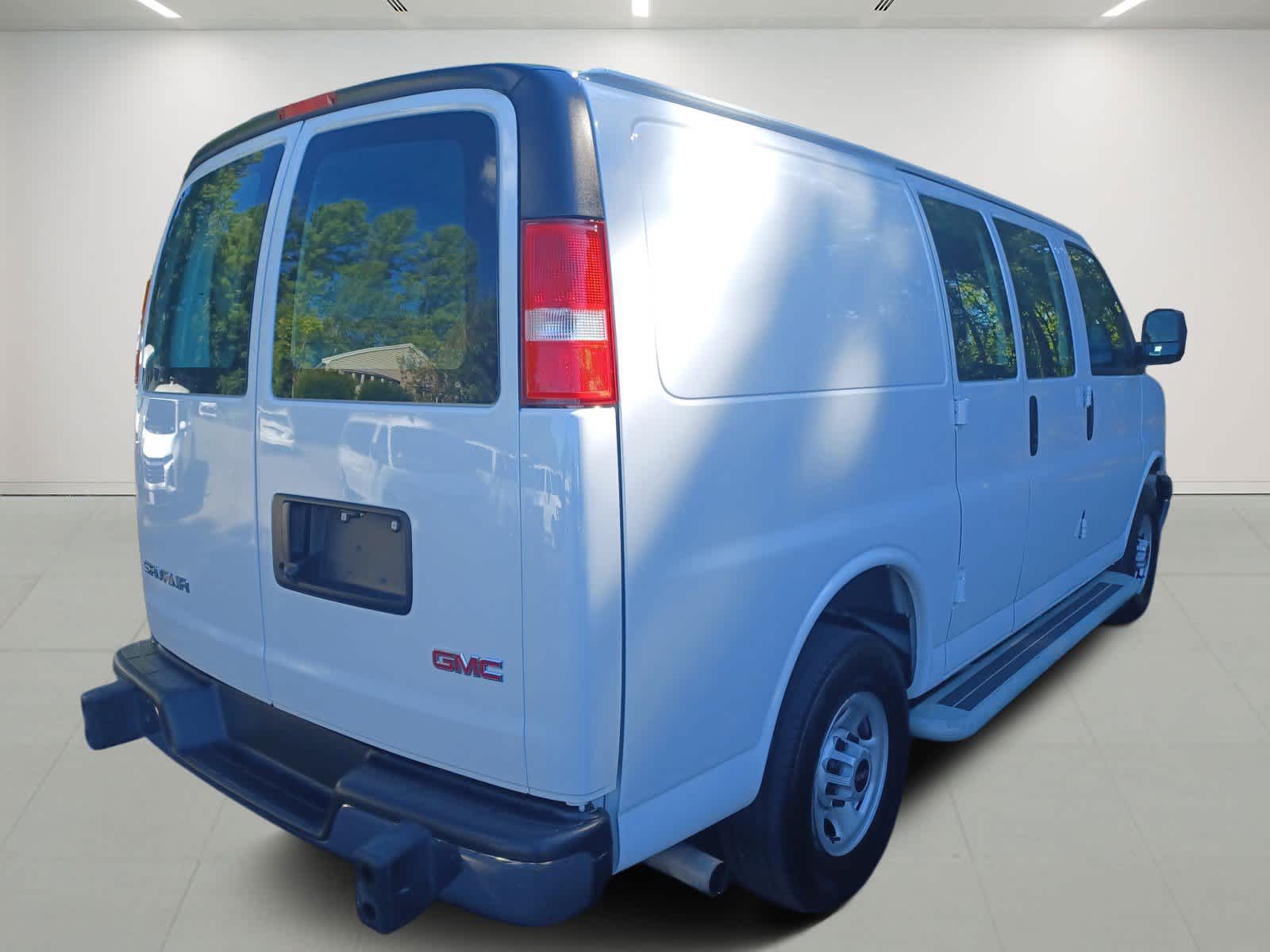 2024-GMC-Savana-stock-U3441-3 2024-GMC-Savana-stock-U3441-3