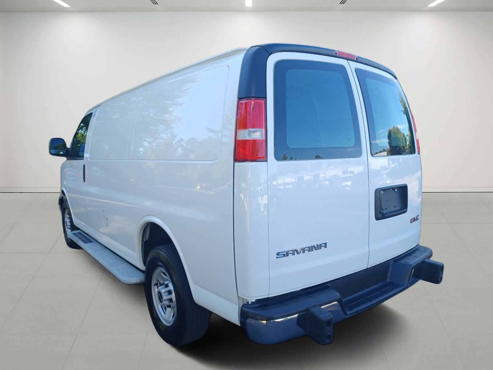 2024-GMC-Savana-stock-U3441-4 2024-GMC-Savana-stock-U3441-4
