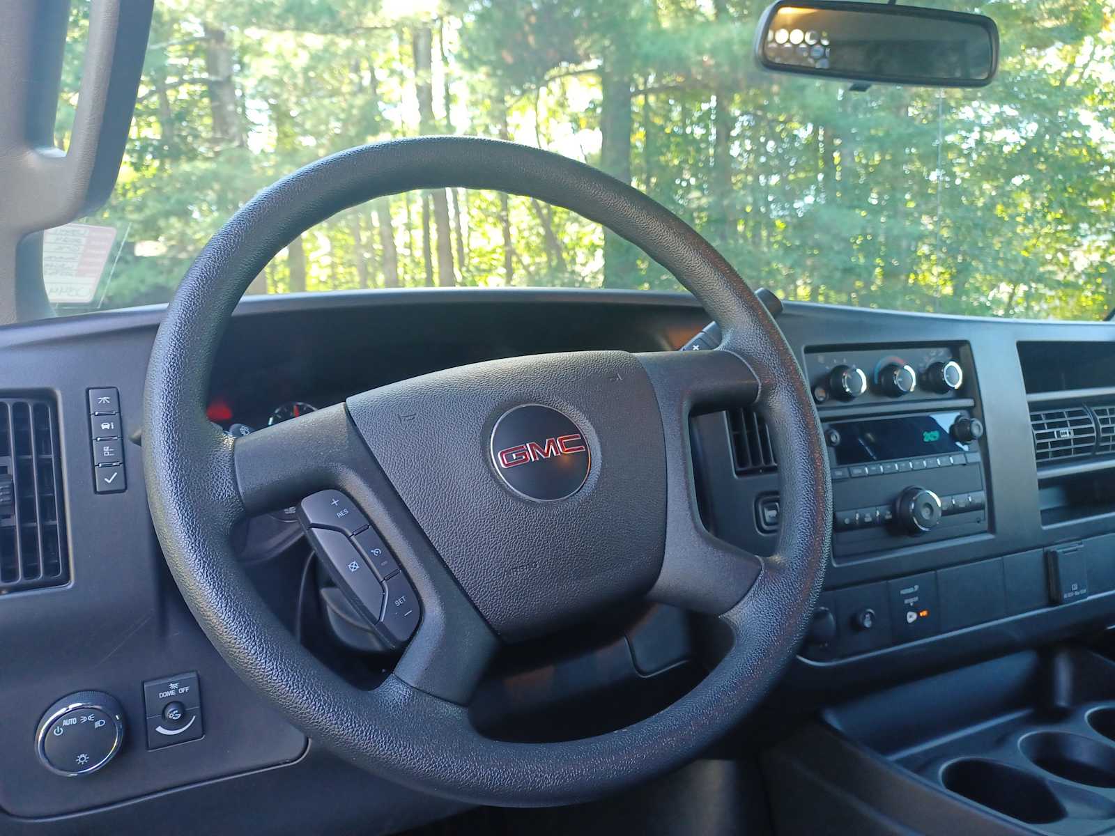 2024-GMC-Savana-stock-U3441-8 2024-GMC-Savana-stock-U3441-8