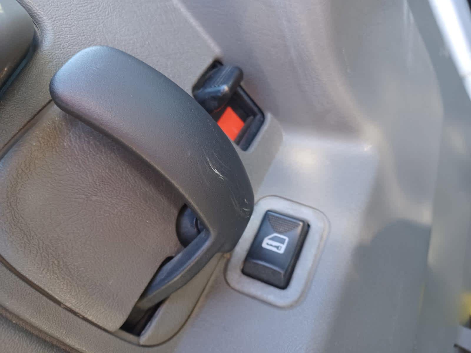 2022-GMC-Savana-stock-U3160-8 2022-GMC-Savana-stock-U3160-8