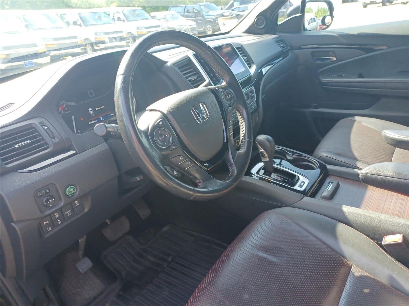 2018-Honda-Ridgeline-stock-U3435A-7 2018-Honda-Ridgeline-stock-U3435A-7