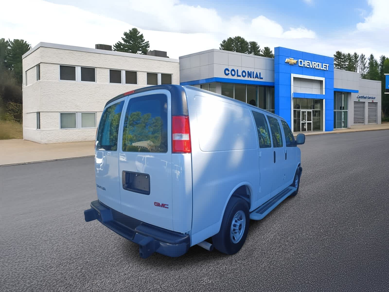 2024-GMC-Savana-stock-U3441-3 2024-GMC-Savana-stock-U3441-3