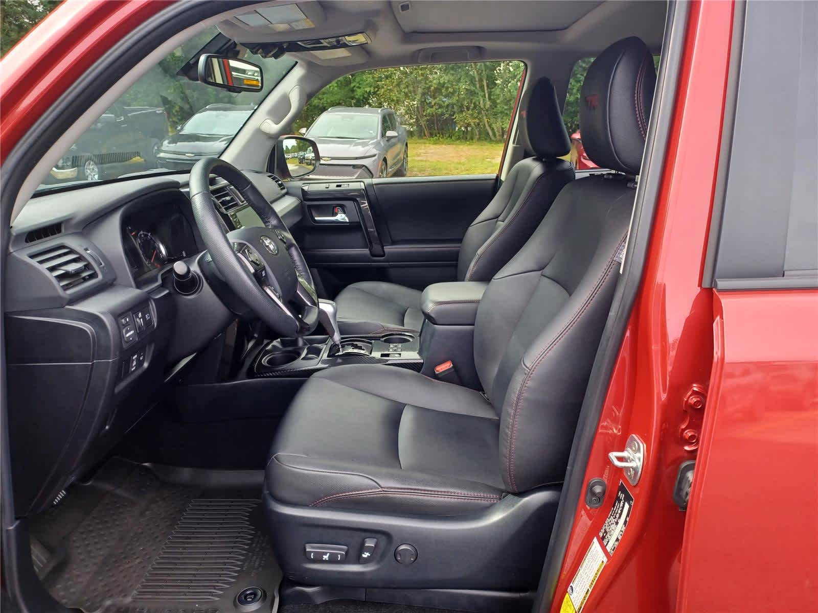 2024-Toyota-4Runner-stock-U3438-6 2024-Toyota-4Runner-stock-U3438-6