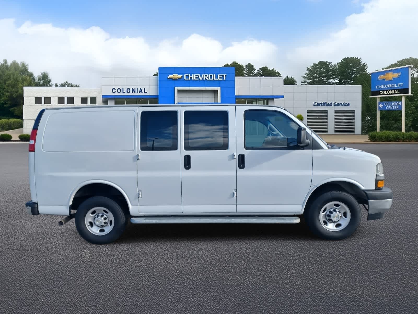 2023-Chevrolet-Express-stock-U3504-2 2023-Chevrolet-Express-stock-U3504-2