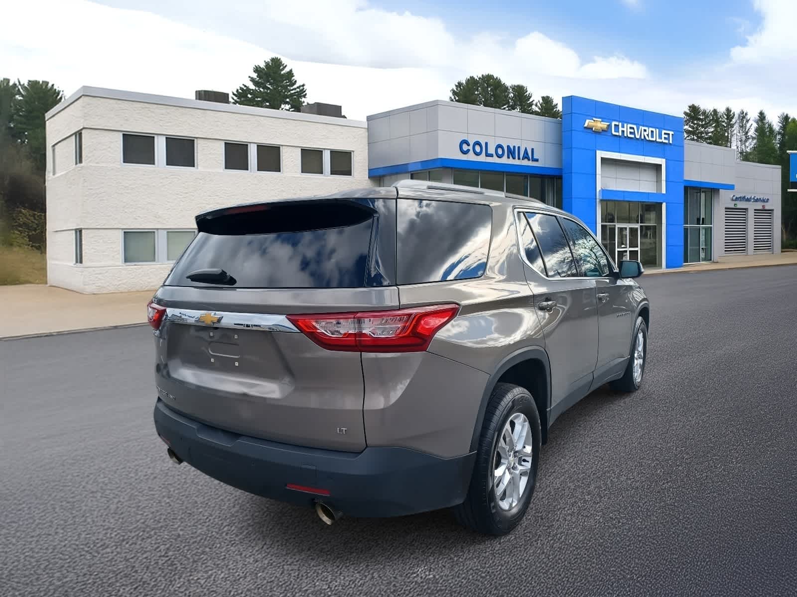 2018-Chevrolet-Traverse-stock-A25218B-3 2018-Chevrolet-Traverse-stock-A25218B-3
