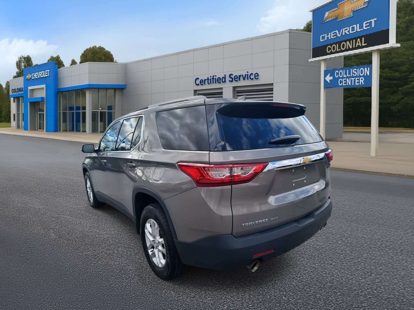 2018-Chevrolet-Traverse-stock-A25218B-4 2018-Chevrolet-Traverse-stock-A25218B-4