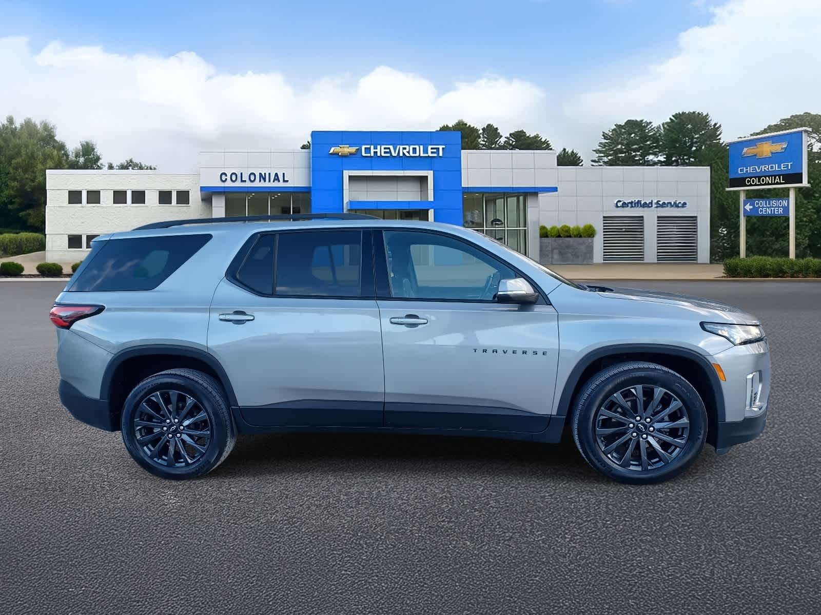 2023-Chevrolet-Traverse-stock-A26029A-2 2023-Chevrolet-Traverse-stock-A26029A-2