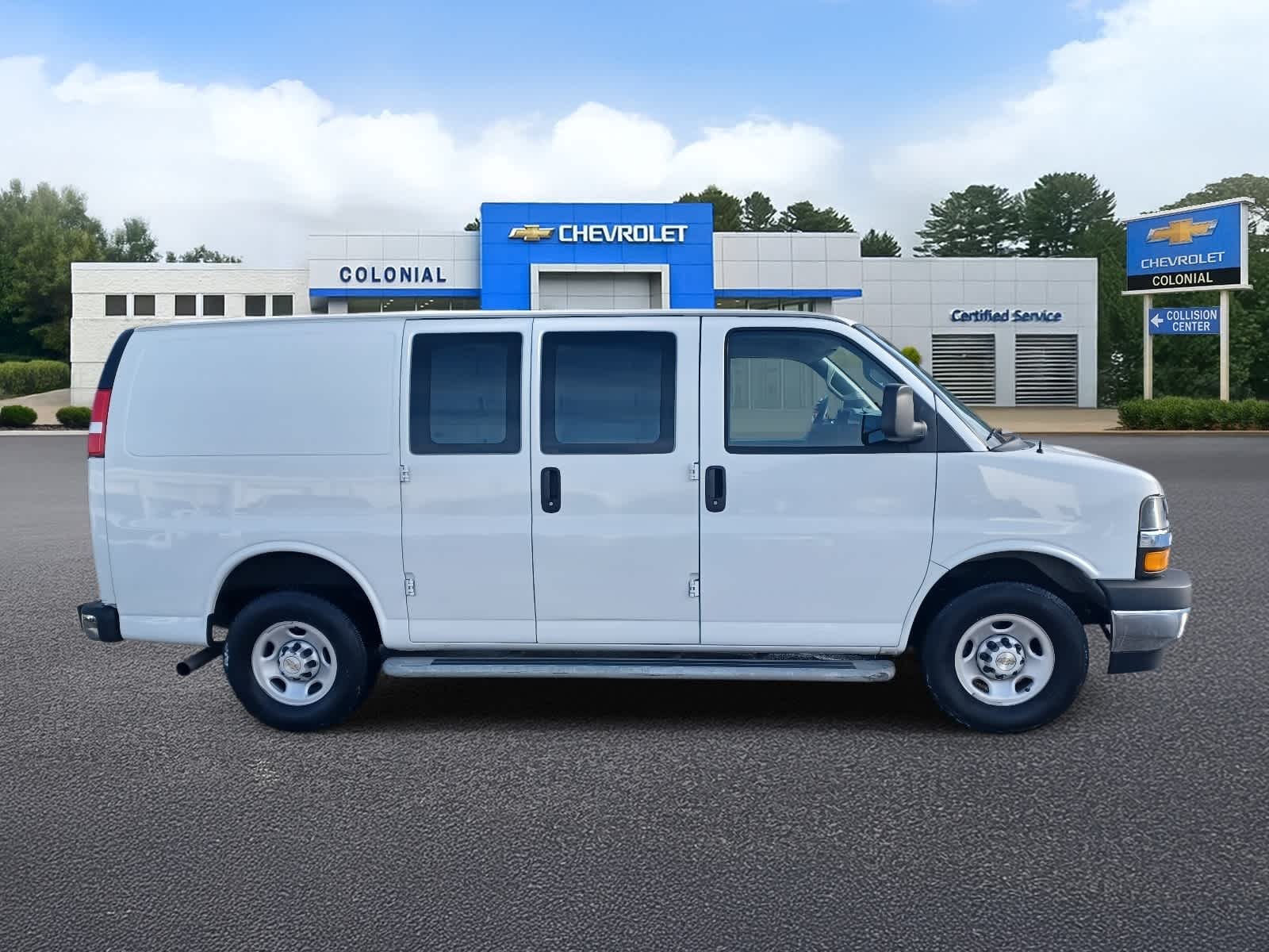 2024-Chevrolet-Express-stock-U3523-2 2024-Chevrolet-Express-stock-U3523-2
