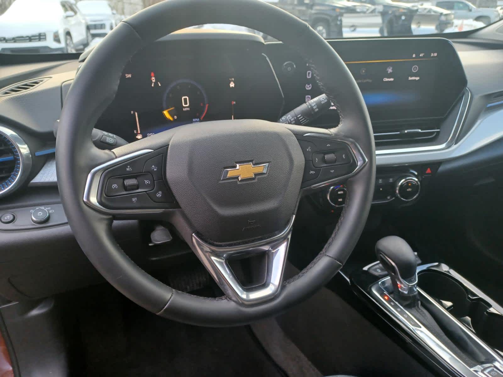 2025-Chevrolet-Trax-stock-U3521-8 2025-Chevrolet-Trax-stock-U3521-8