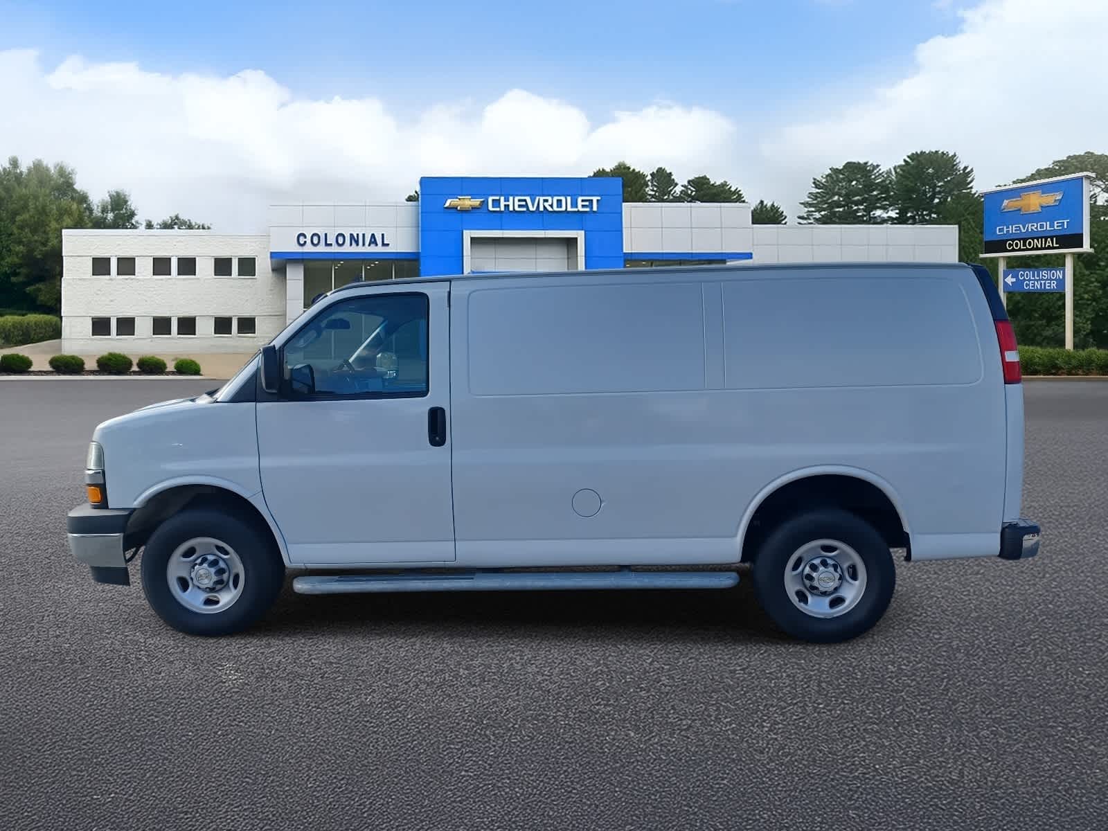 2023-Chevrolet-Express-Cargo-Van-stock-U3504-5 2023-Chevrolet-Express-Cargo-Van-stock-U3504-5