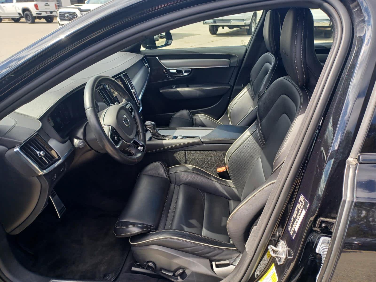 2020-Volvo-S90-stock-A26622B-6 2020-Volvo-S90-stock-A26622B-6
