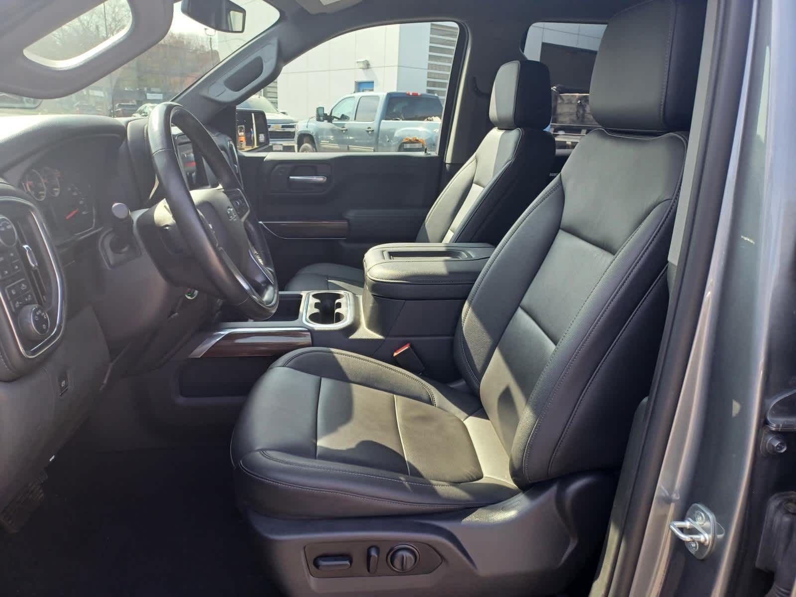 2021-Chevrolet-Silverado-1500-stock-A26636A-6 2021-Chevrolet-Silverado-1500-stock-A26636A-6