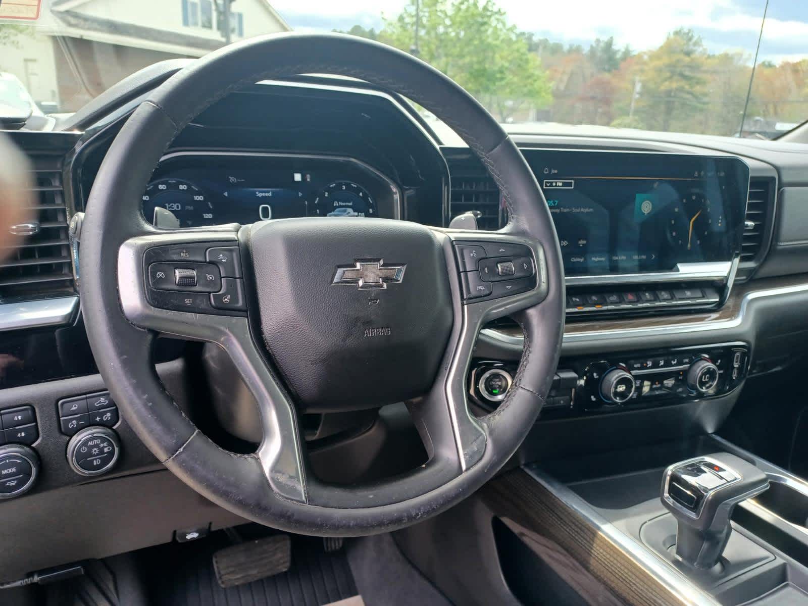 2022-Chevrolet-Silverado-1500-stock-A26649A-8 2022-Chevrolet-Silverado-1500-stock-A26649A-8