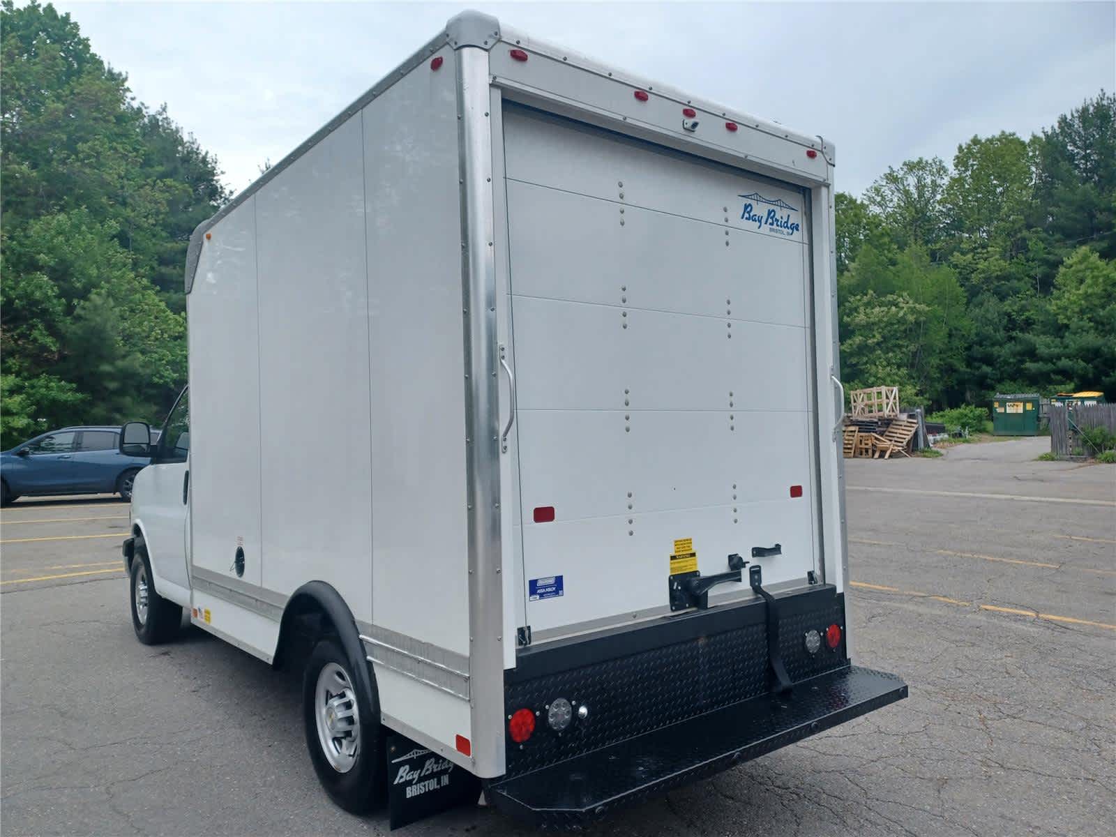 2024-Chevrolet-Express-Commercial-Cutaway-stock-A24806-4 2024-Chevrolet-Express-Commercial-Cutaway-stock-A24806-4