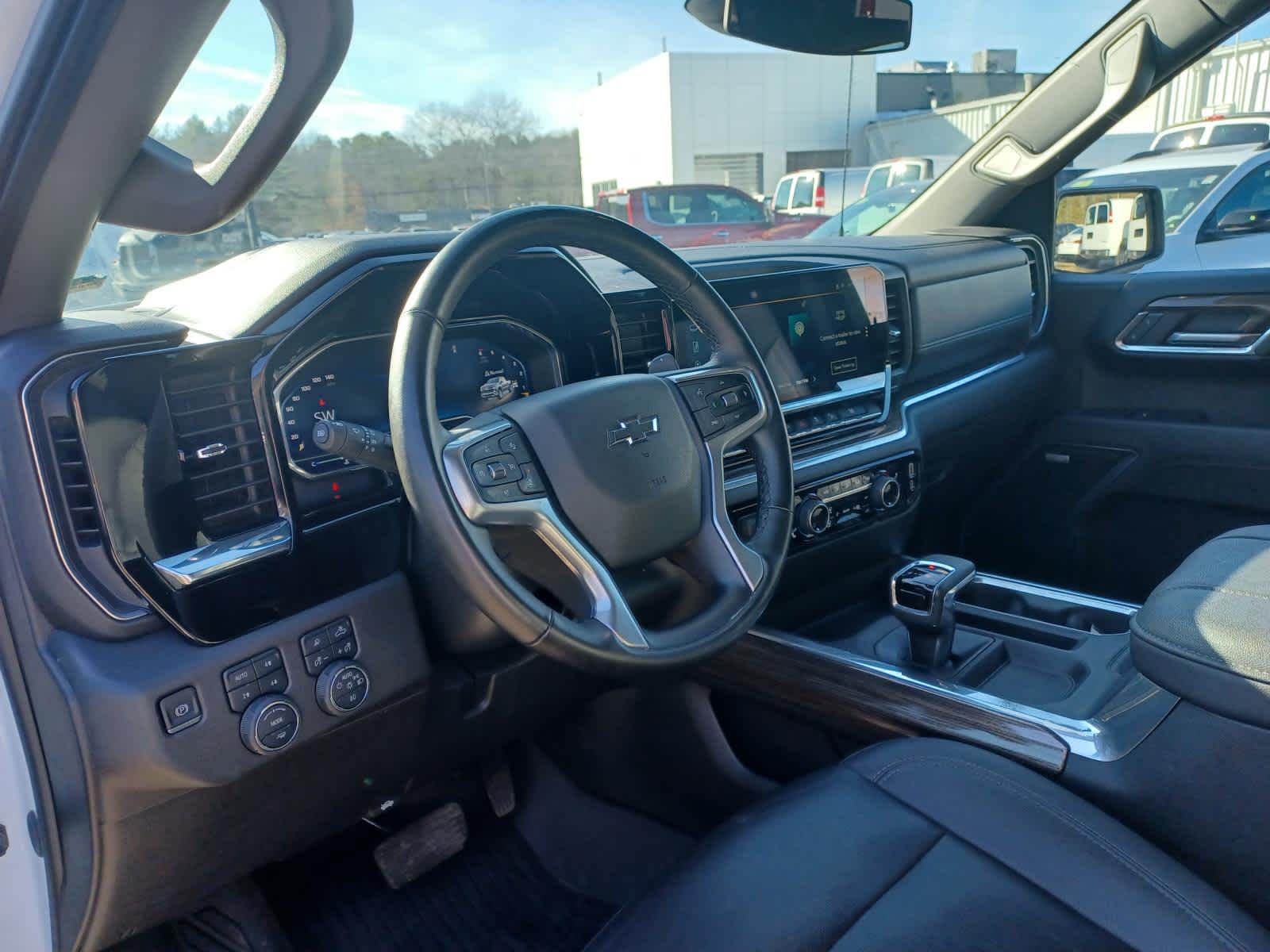 2025-Chevrolet-Silverado-1500-stock-A26610A-7 2025-Chevrolet-Silverado-1500-stock-A26610A-7