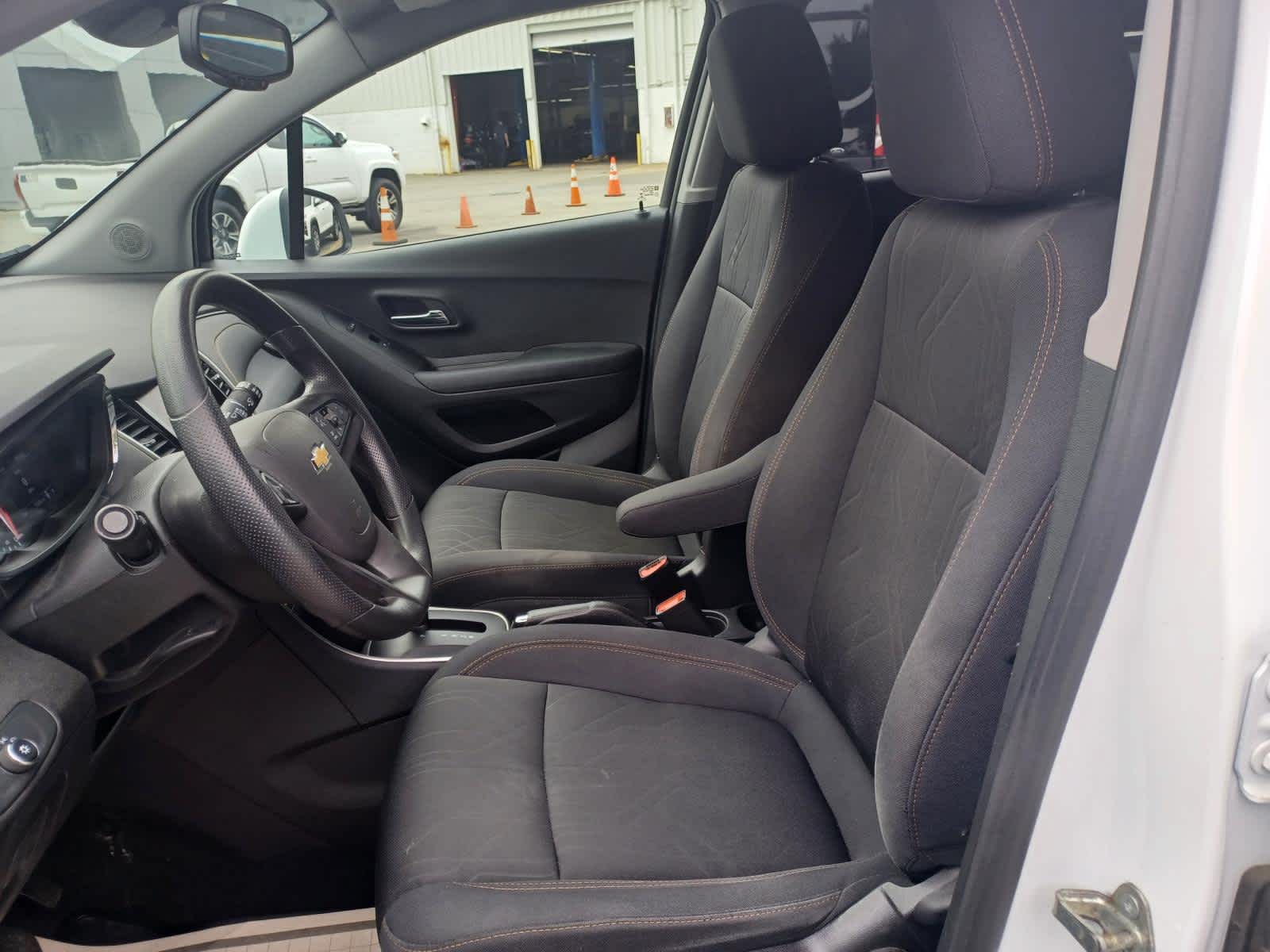 2020-Chevrolet-Trax-stock-A26194A-6 2020-Chevrolet-Trax-stock-A26194A-6