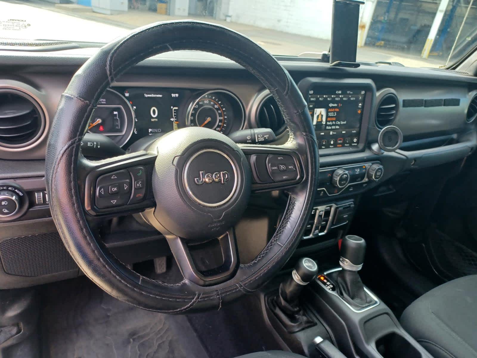 2020-Jeep-Gladiator-stock-A26652A-8 2020-Jeep-Gladiator-stock-A26652A-8