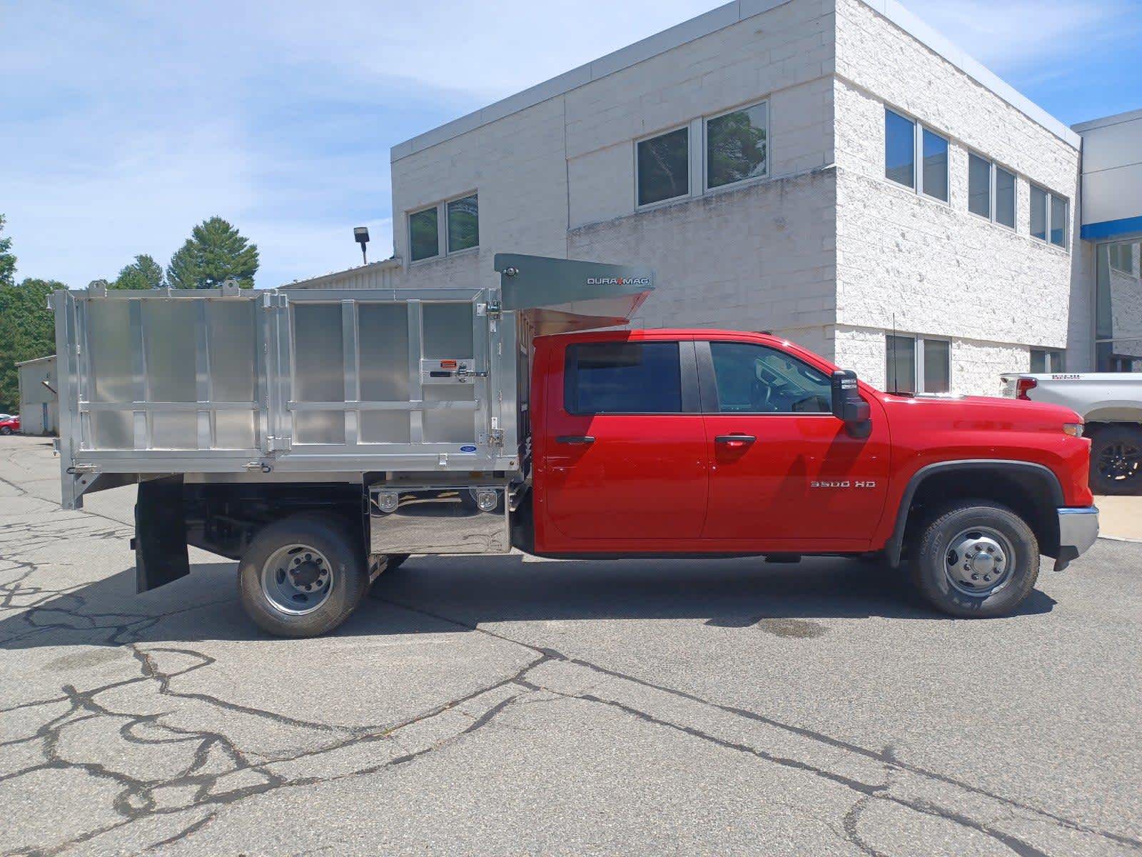 2024-Chevrolet-Silverado-3500HD-stock-24703-3 2024-Chevrolet-Silverado-3500HD-stock-24703-3
