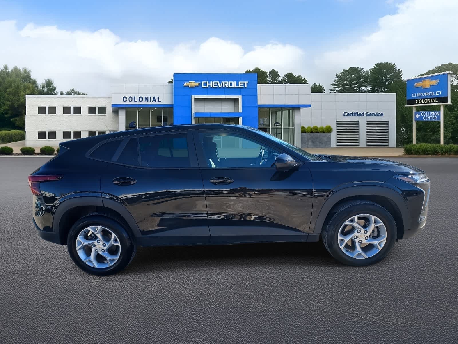2024-Chevrolet-Trax-stock-U3530-2 2024-Chevrolet-Trax-stock-U3530-2