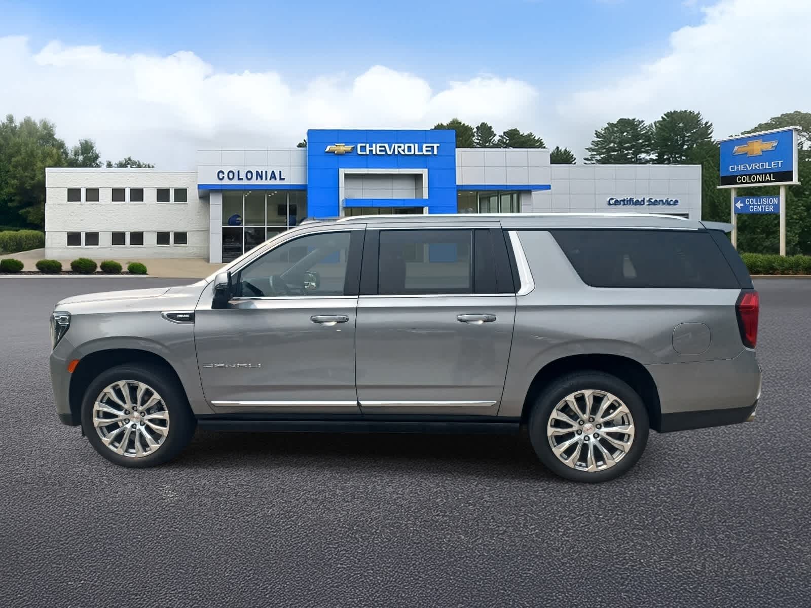 2023-GMC-Yukon-Denali-stock-U3603-5 2023-GMC-Yukon-Denali-stock-U3603-5