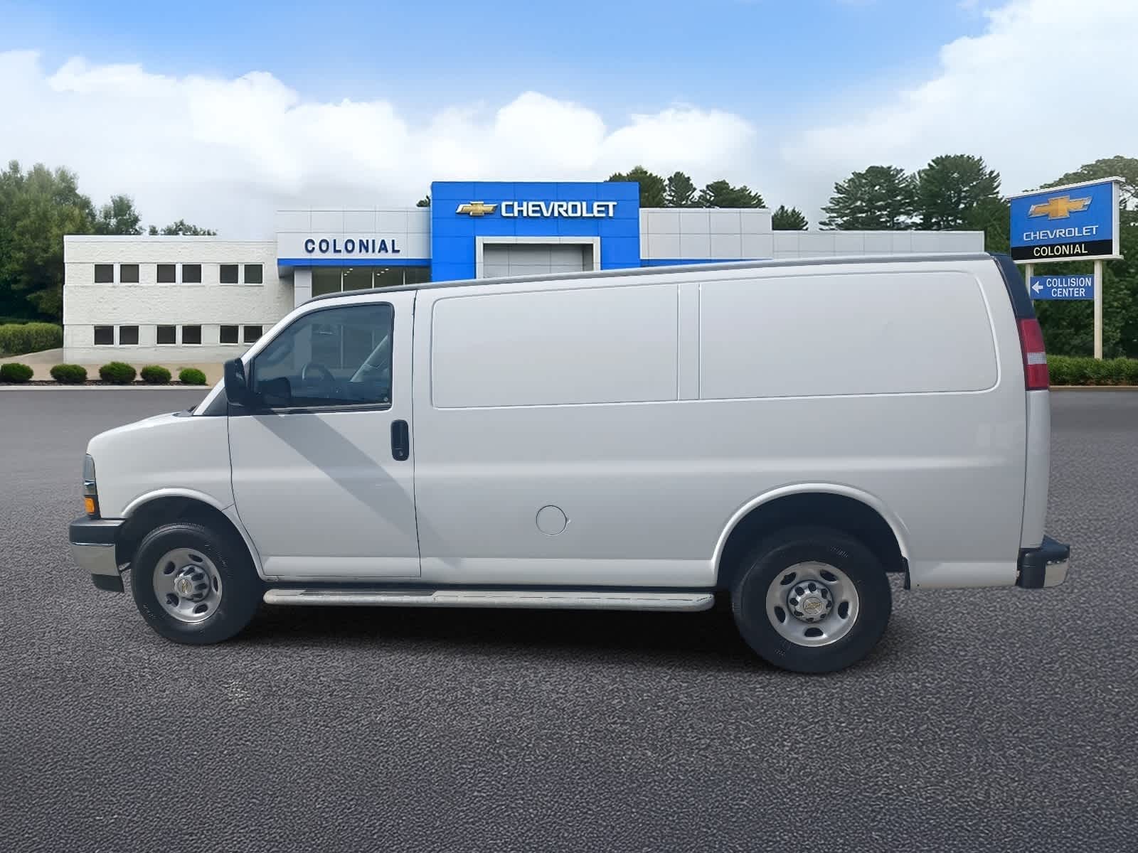 2024-Chevrolet-Express-Cargo-Van-stock-U3575-5 2024-Chevrolet-Express-Cargo-Van-stock-U3575-5