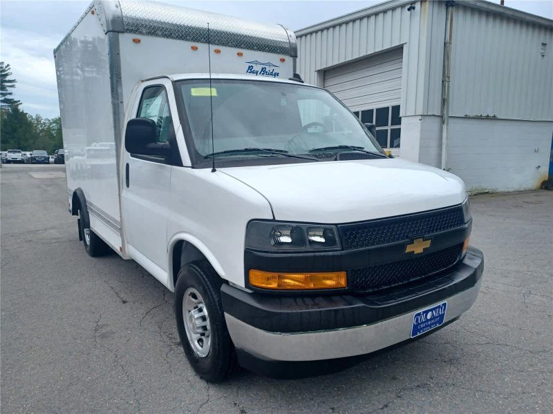 2024 Chevrolet Express Commercial Cutaway