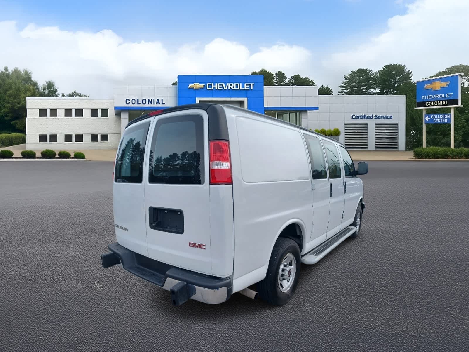 2024-GMC-Savana-Cargo-Van-stock-U3559-3 2024-GMC-Savana-Cargo-Van-stock-U3559-3