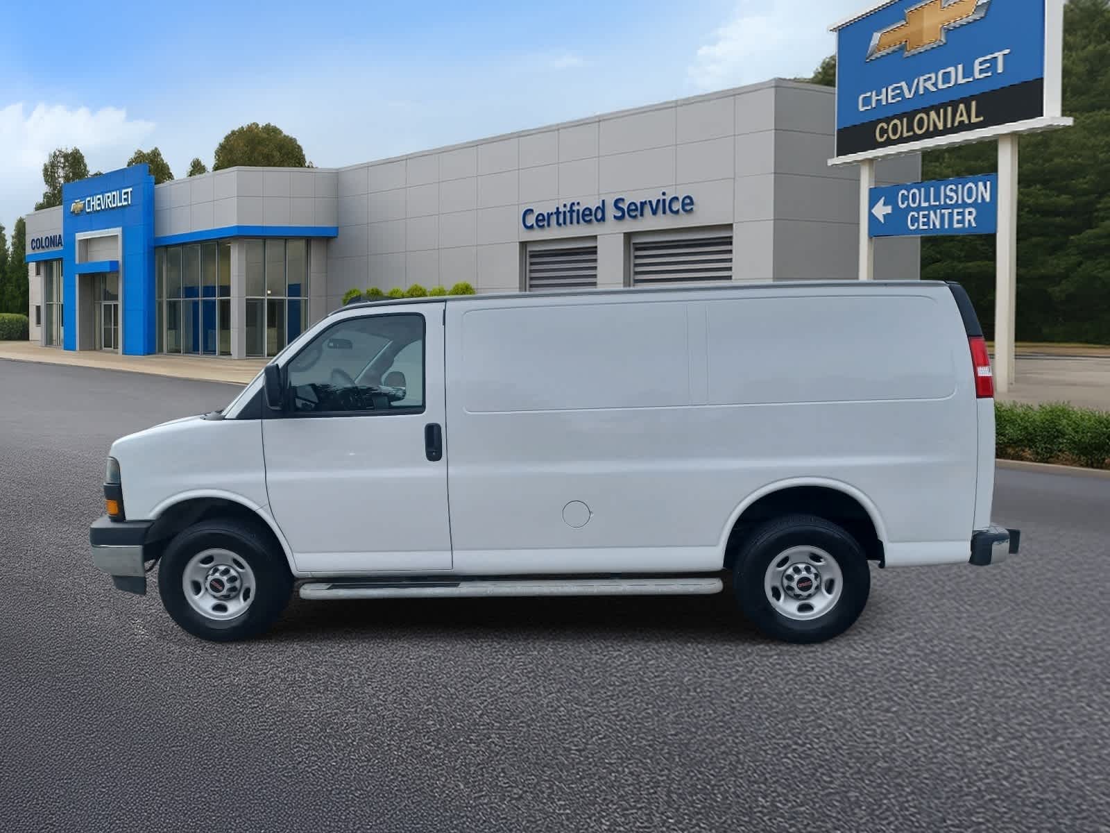 2024-GMC-Savana-Cargo-Van-stock-U3559-5 2024-GMC-Savana-Cargo-Van-stock-U3559-5