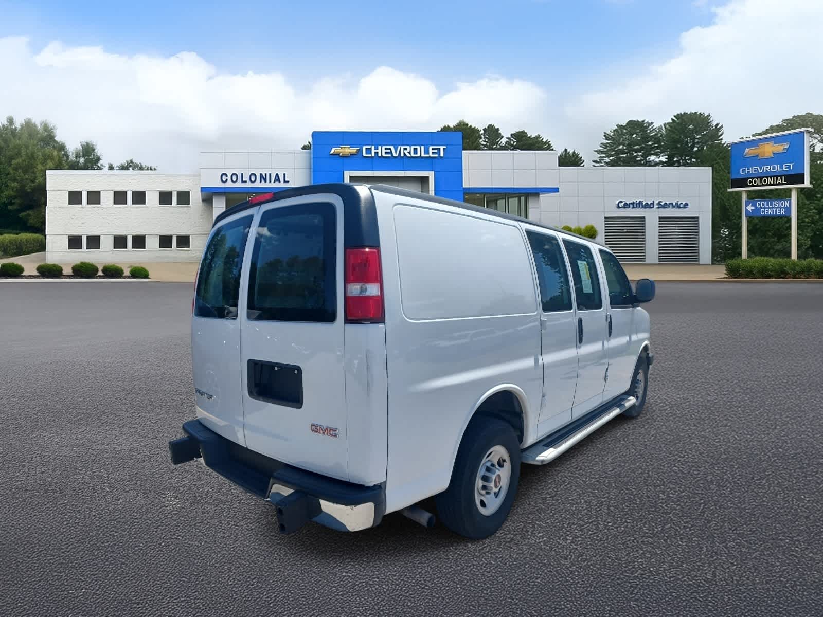2024-GMC-Savana-Cargo-Van-stock-U3610-3 2024-GMC-Savana-Cargo-Van-stock-U3610-3