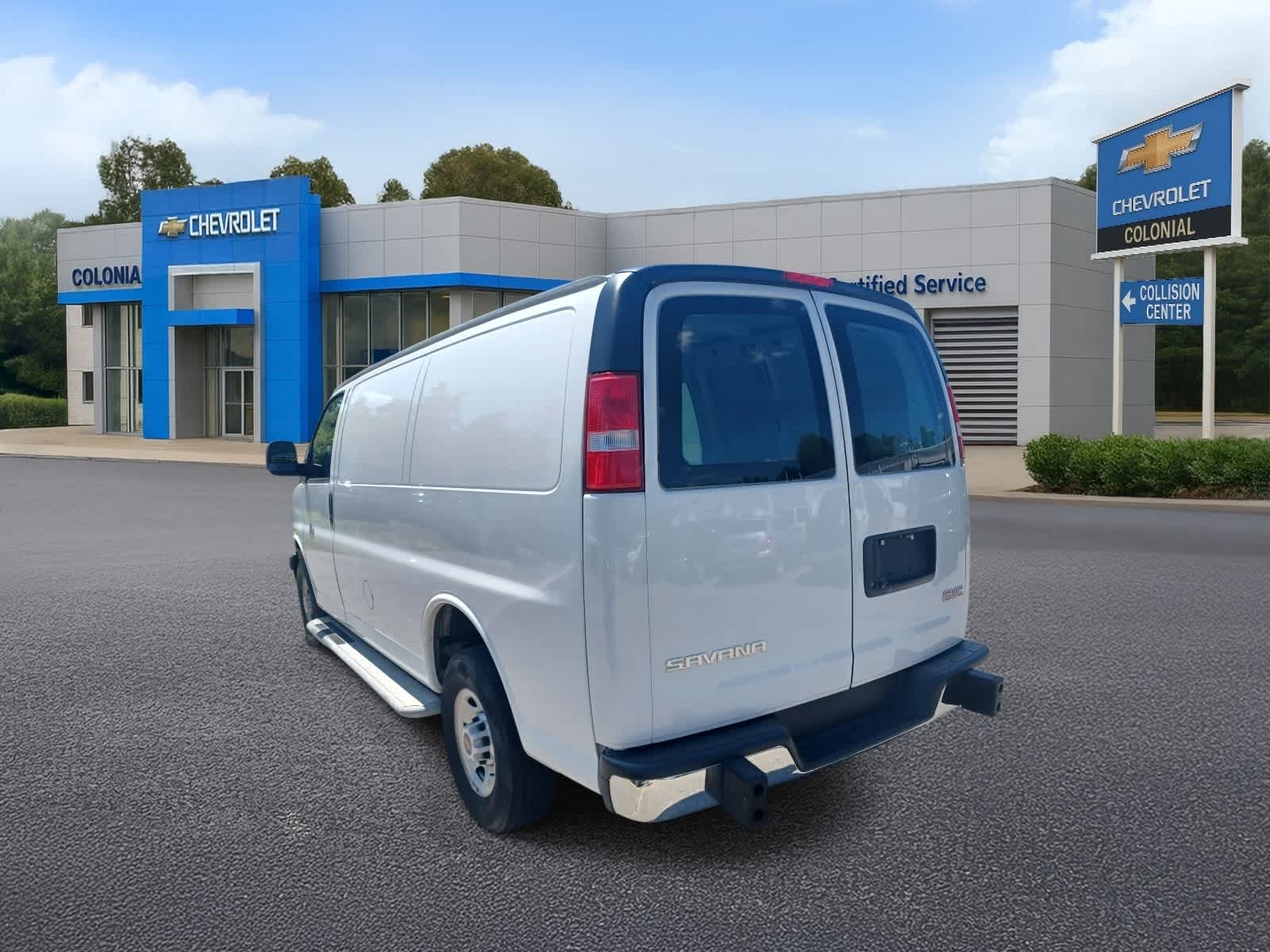 2024-GMC-Savana-Cargo-Van-stock-U3610-4 2024-GMC-Savana-Cargo-Van-stock-U3610-4