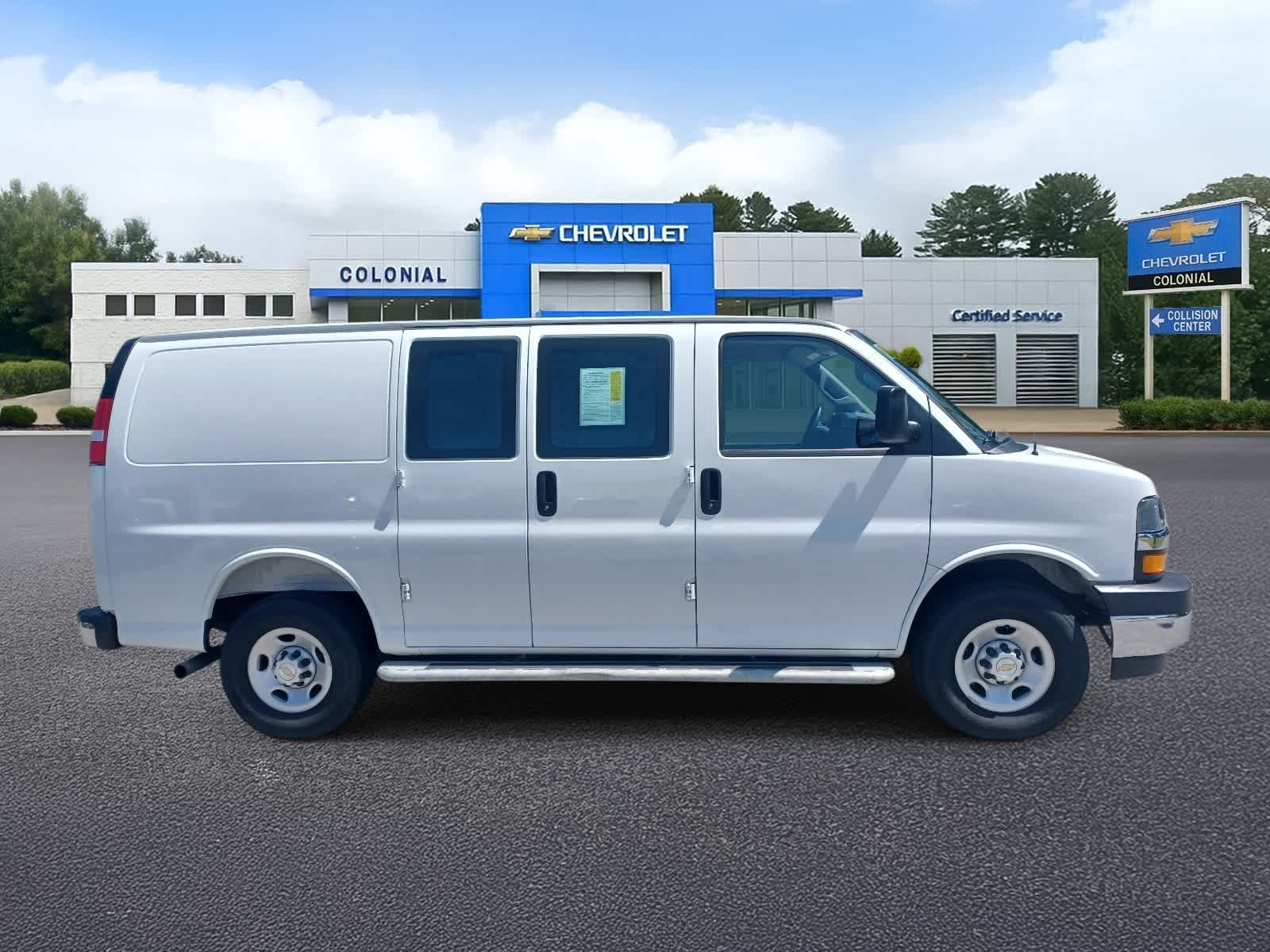 2025-Chevrolet-Express-Cargo-Van-stock-U3609-2 2025-Chevrolet-Express-Cargo-Van-stock-U3609-2