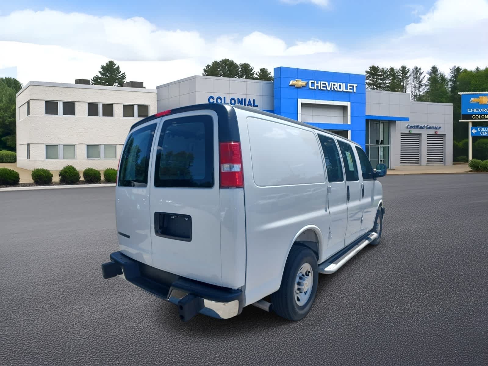 2025-Chevrolet-Express-Cargo-Van-stock-U3609-3 2025-Chevrolet-Express-Cargo-Van-stock-U3609-3