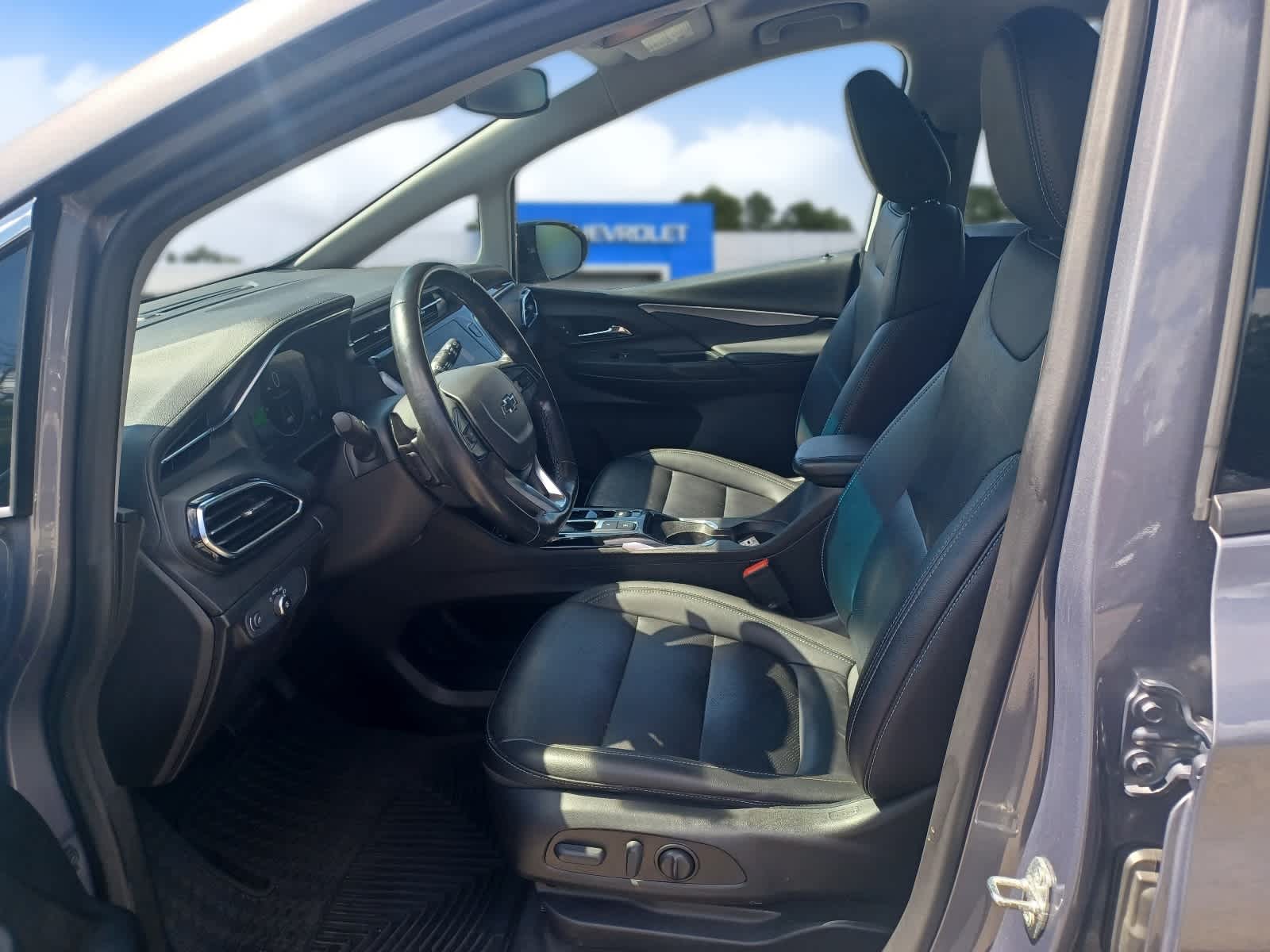 2022-Chevrolet-Bolt-EV-stock-U3629-6 2022-Chevrolet-Bolt-EV-stock-U3629-6