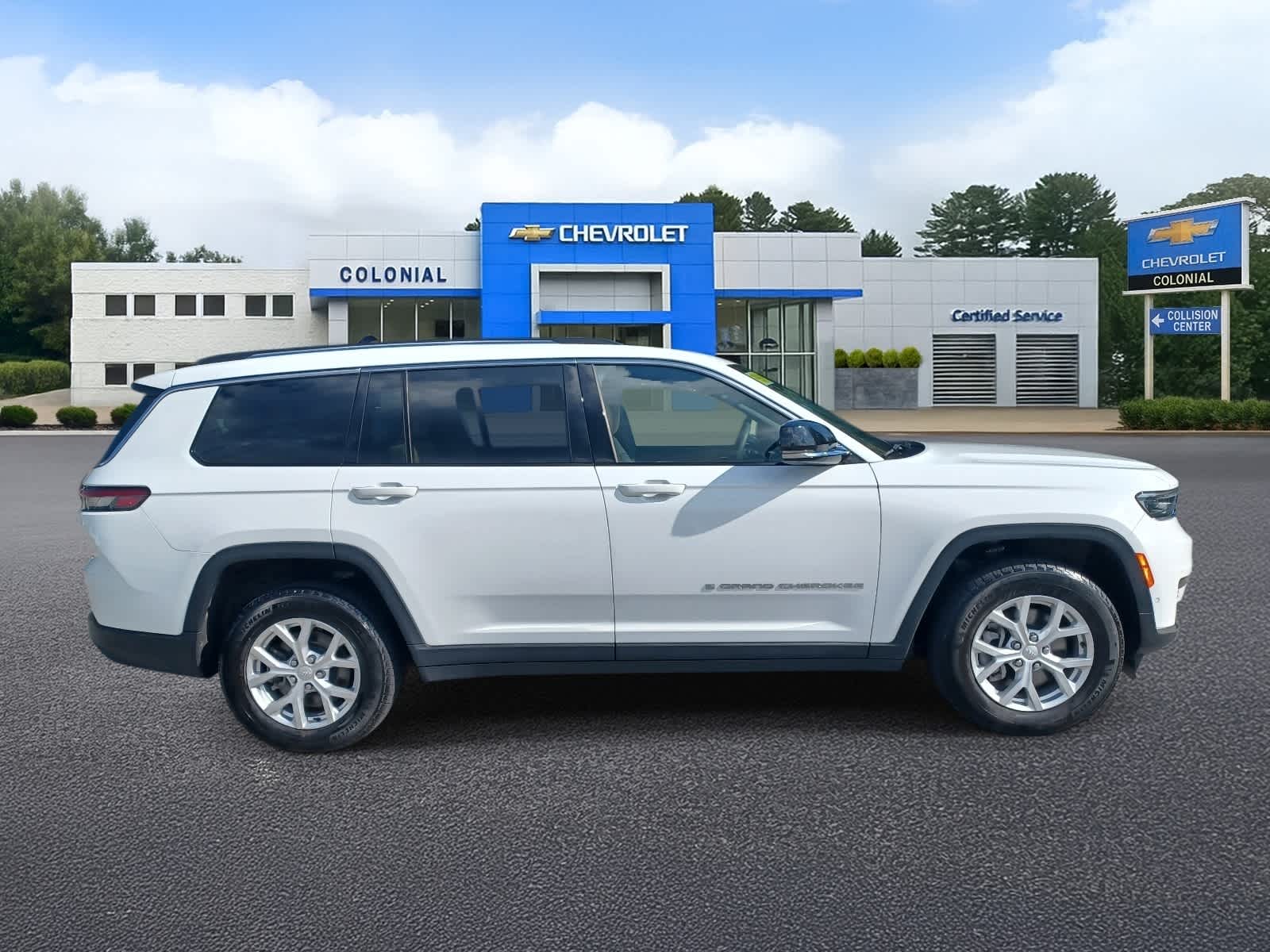 2023-Jeep-Grand-Cherokee-L-stock-U3618A-2 2023-Jeep-Grand-Cherokee-L-stock-U3618A-2