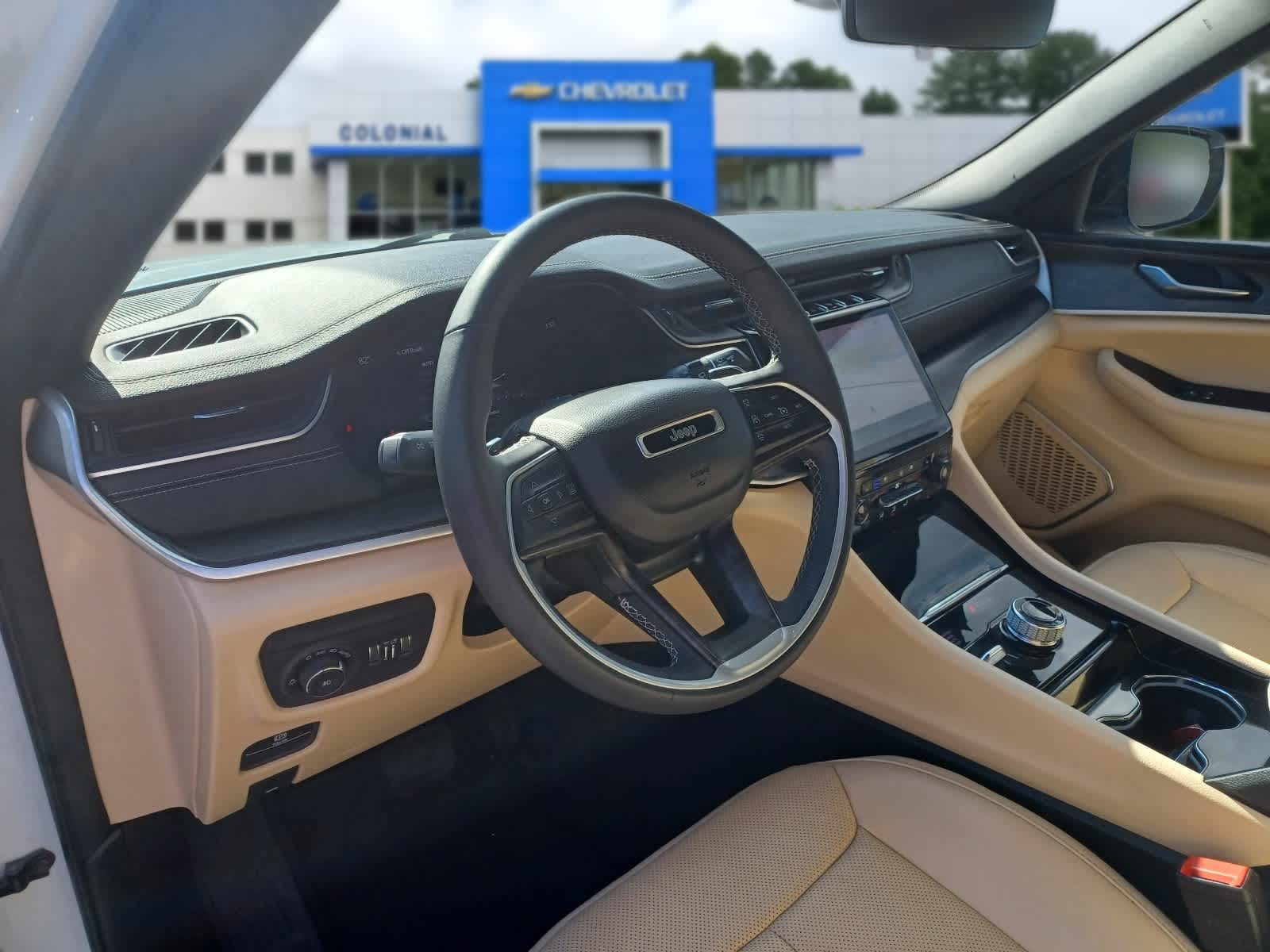 2023-Jeep-Grand-Cherokee-L-stock-U3618A-7 2023-Jeep-Grand-Cherokee-L-stock-U3618A-7