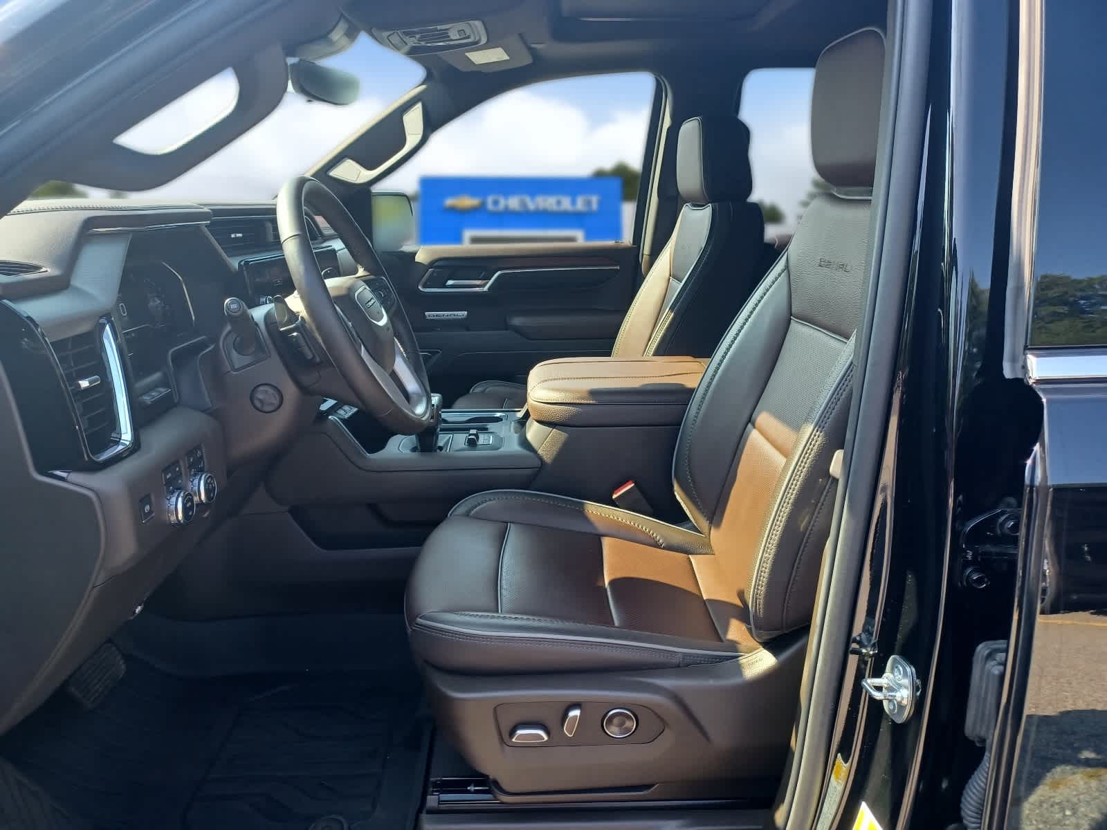2025-GMC-Sierra-1500-stock-U3612-6 2025-GMC-Sierra-1500-stock-U3612-6